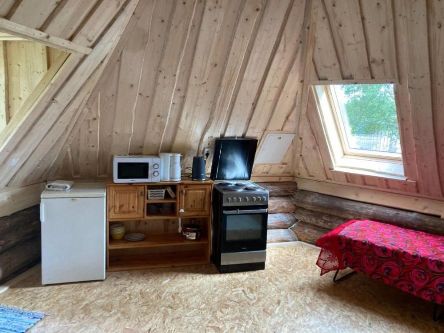 Hotel Kakulaane Tourism Farm Laukula Esterno foto